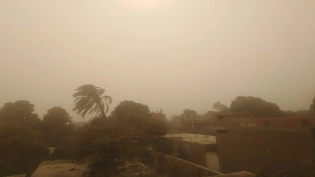 الأرصاد تحذر من تقلبات جوية حادة تضرب البلاد خلال الساعات المقبلة